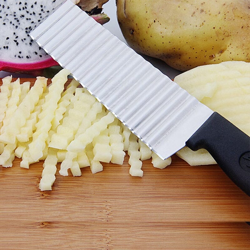 Stainless Steel Potato Chip Slicer Dough Vegetable Fruit Crinkle Wavy Slicer Knife Potato Cutter Chopper French Fry Maker Tools La Cuisine de Mimi