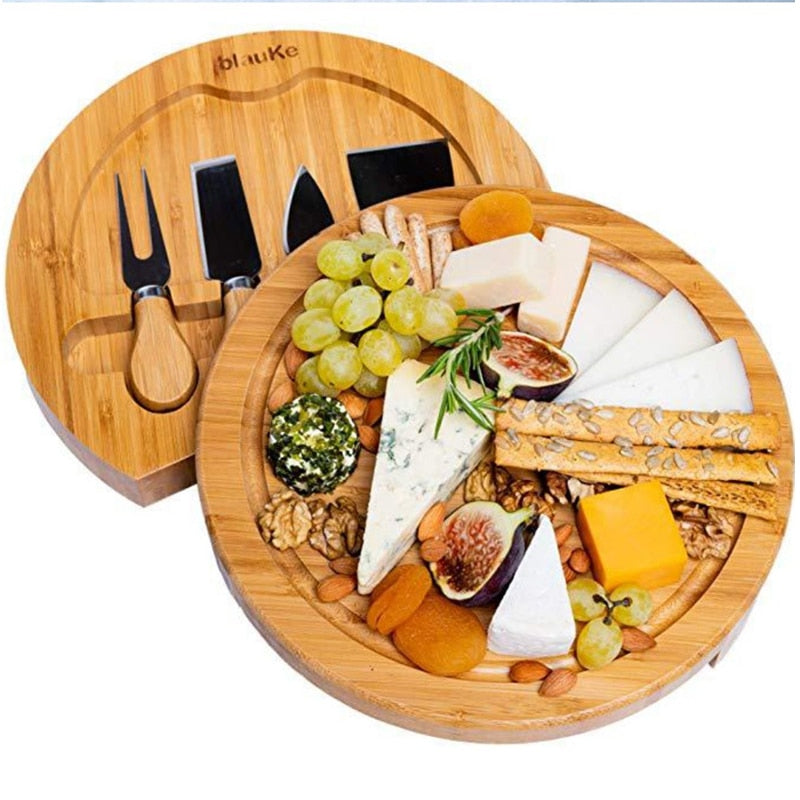 L'ensemble de couteaux à fromage de 4 pièces comprend 4 trancheuses à  fromage en acier inoxydable avec poignée en bois et 1 support de bloc en  bois