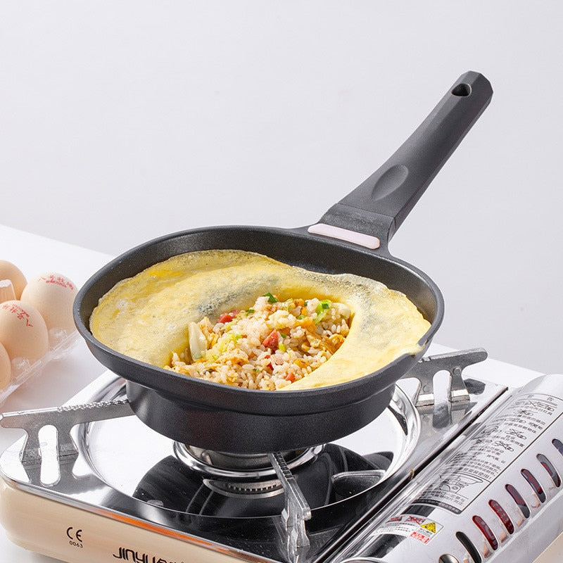 Poêle à Frire Avec Omelette Et Légumes Sur La Cuisinière Dans La Cuisineai  Généré